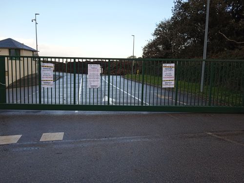 Il n'y a pas de description pour cette image